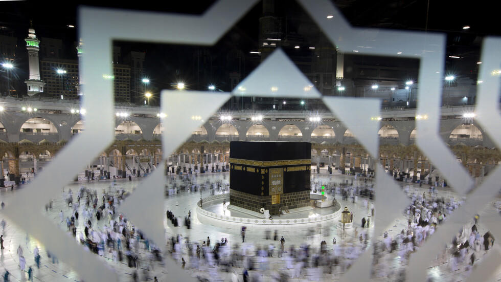 السعودية تسمح لمتلقي لقاح سبوتنيك بدخول أراضيها