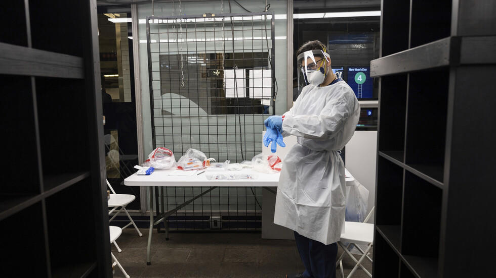  يمكنك سماع أوميكرون قبل الشعور به