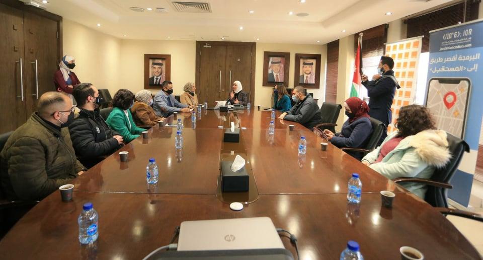 تسليم جوائز تحدي شهر أيلول لمبادرة مليون مبرمج أردني