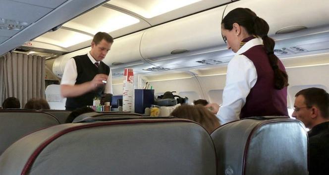 عمل في خطوط طيران بهوية مزورة لمدة 23 عاما