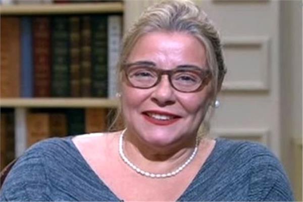 وفاة الفنانة المصرية مها أبو عوف