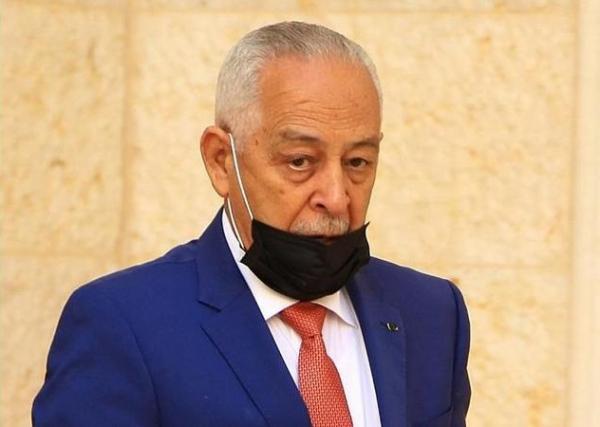 العيسوي ينقل تعازي الملك إلى عشيرة الرواجفة