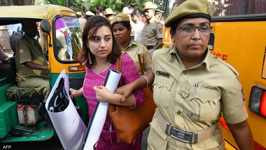 الهند إغلاق تطبيق يعرض فتيات مسلمات للبيع