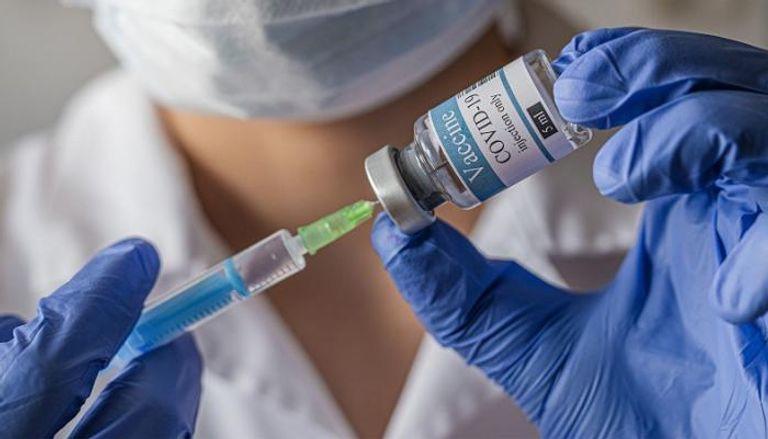 منظمة الصحة 109 دول لم تلقح 70 من سكانها