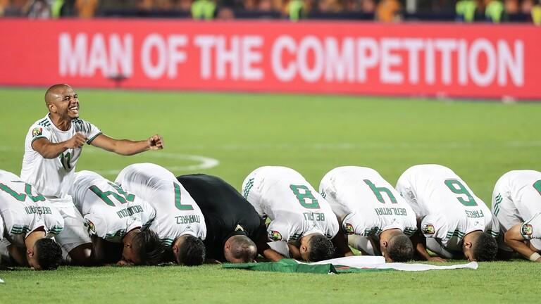 لماذا غضب بلماضي من براهيمي في مباراة غانا