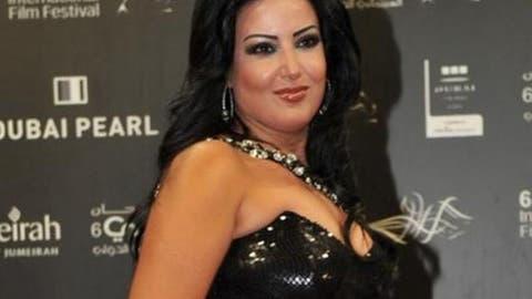 سمية الخشاب ربنا اللي بحاسب مش شوية بني آدمين