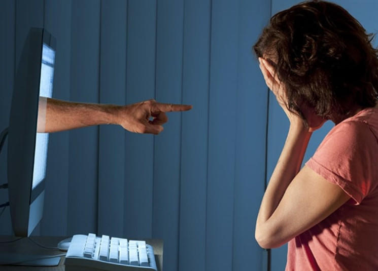 نصائح للتعامل مع الابتزاز عبر وسائل التواصل الاجتماعي