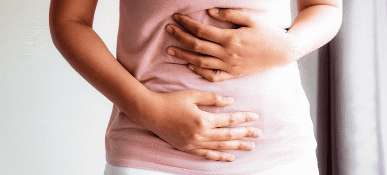 هل نستطيع علاج انتفاخ البطن في المنزل