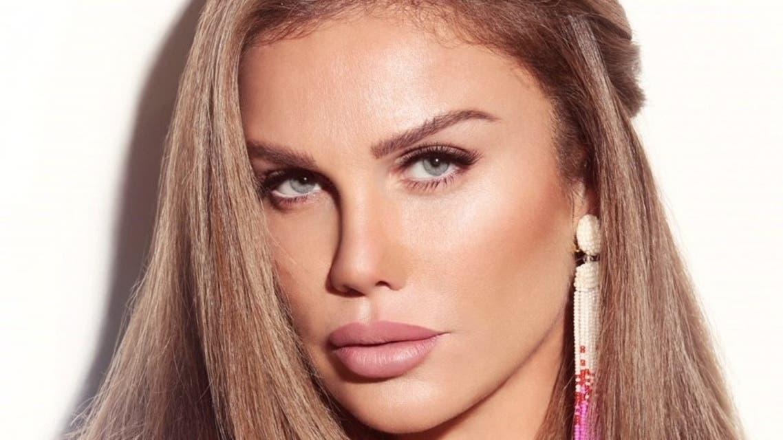 نيكول سابا تعترف بتعرضها للخيانة من هذا الشخص