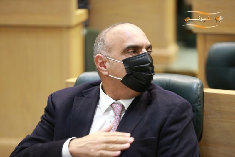 تمديد إعفاء الرسوم على السلع الزراعية