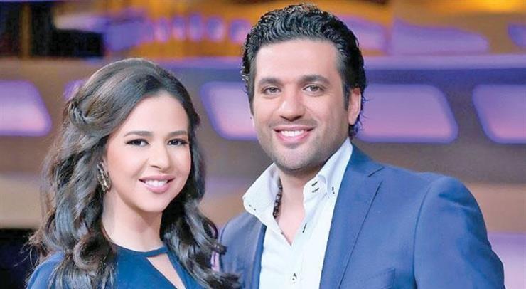 إيمي سمير غانم تنفي شائعتين بصورة واحدة