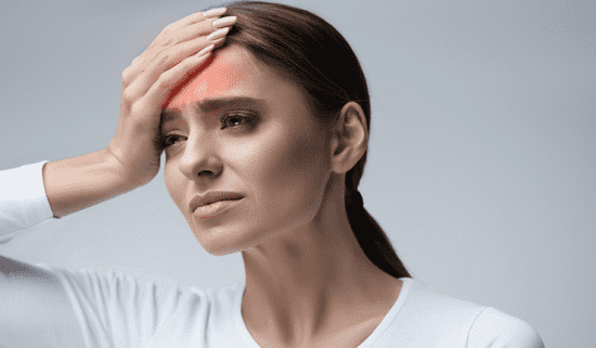 في 5 دقائق تمارين بسيطة تنهي آلام صداع التوتر