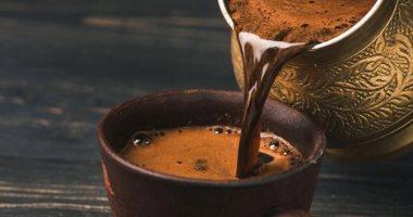 هل تناول القهوة على معدة فارغة خطر