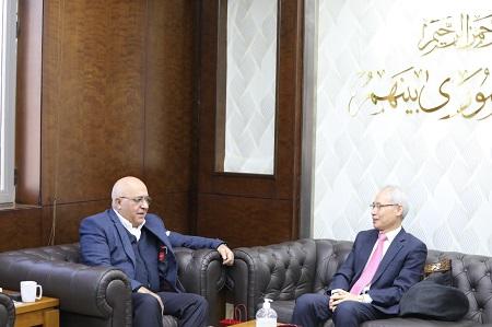 المعايطة يلتقي السفير الكوري في الأردن