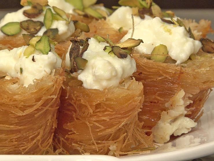  إليك هذه الطرق المبتكرة لصناعة الحلويات