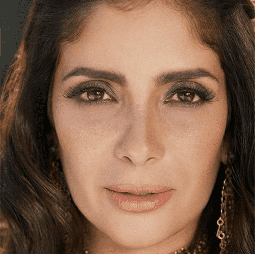 منى زكي مرعوبة بسبب قطة ياسمين عبد العزيز  صور 