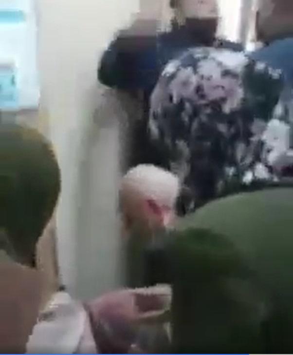 شاهد إغماء طالب في جامعة اليرموك