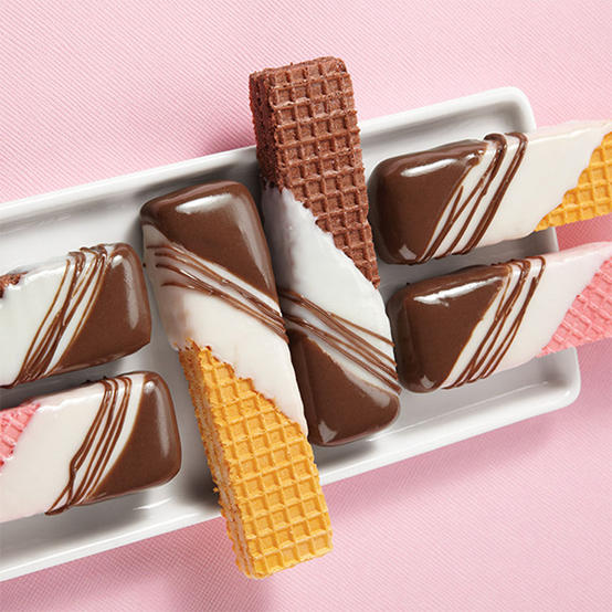 تخفيض ضريبة المبيعات على الكيك والويفر والبسكويت