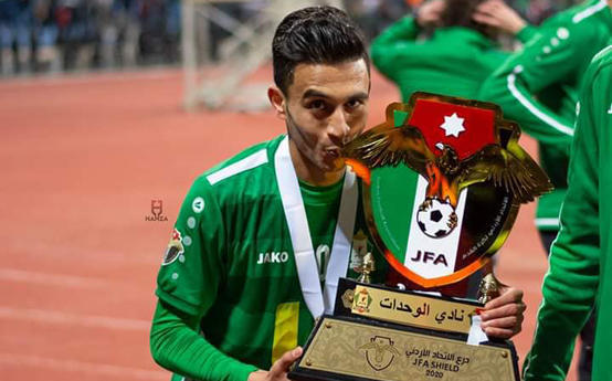 أحمد سمير يقترب من التجديد للوحدات