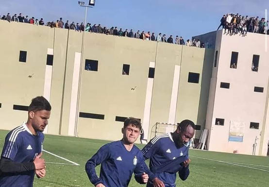 استقبال حاشد لشرارة من جماهير فريقه الجديد  فيديو