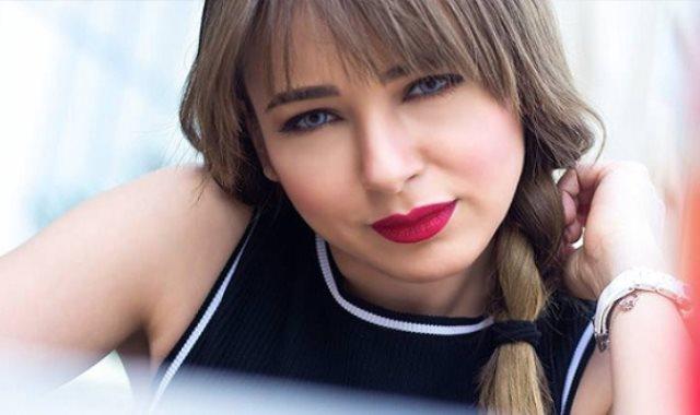 ساندي تهاجم روبي سرّبت أغنيتي عن قصد