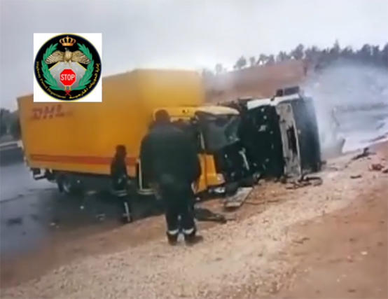 إصابة شخص ومسعف بحادثي تدهور وانزلاق بالزرقاء  فيديو