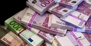 عجز بالميزان التجاري لمنطقة اليورو