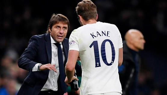 كونتي يهدد توتنهام بالرحيل