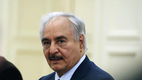 وسائل إعلام عبرية  رصد طائرة حفتر في مطار بن غوريون