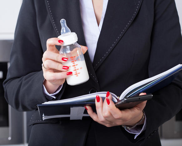 الضمان 11 ألف مستفيدة من تأمين الأمومة 