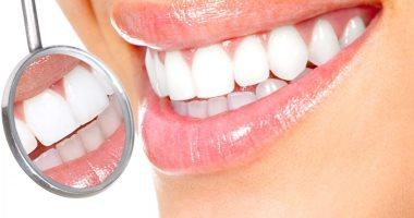 السمنة وصحة اللثة دراسة توضح العلاقة بينهما