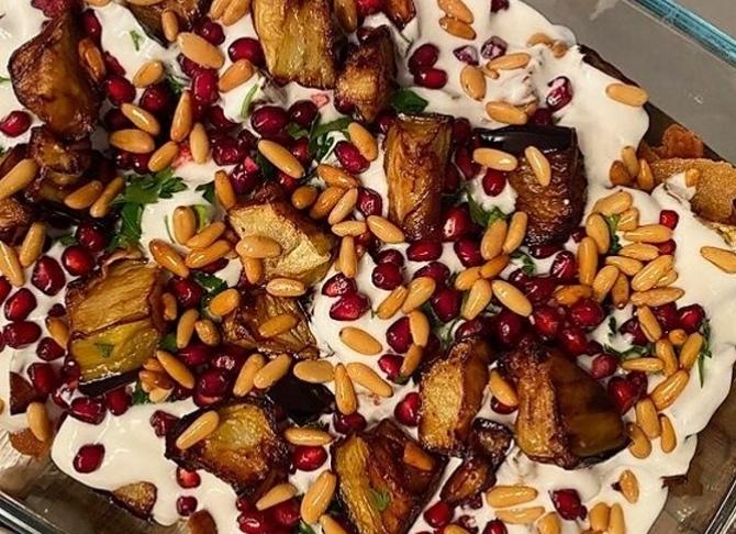 طريقة تحضير سلطة الباذنجان بدبس الرمان