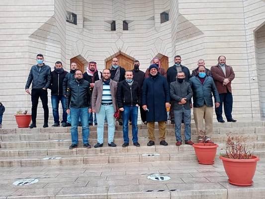 تأجيل قضية نقابة المعلمين