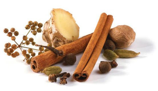 فوائد القرفة والزنجبيل في تفتيت دهون البطن