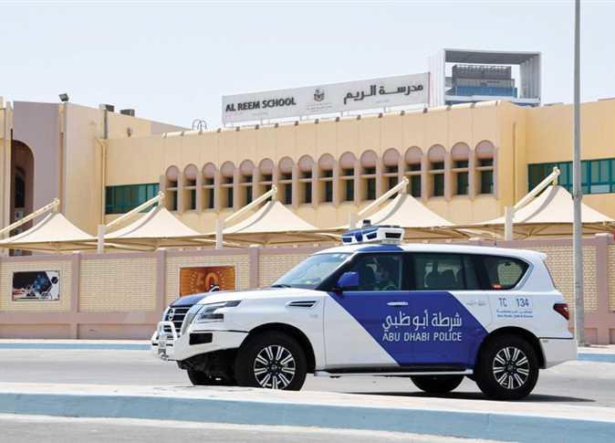 أبوظبي  انفجار بـ 3 صهاريج محروقات وحريق في المطار 