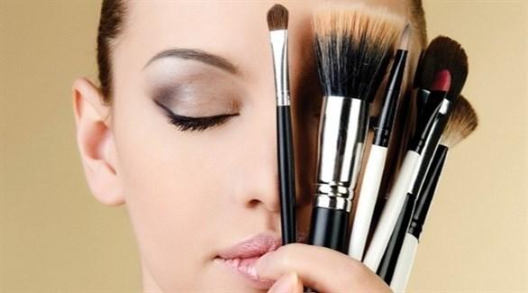 نصائح ذهبية لإطالة صلاحية مستحضرات التجميل