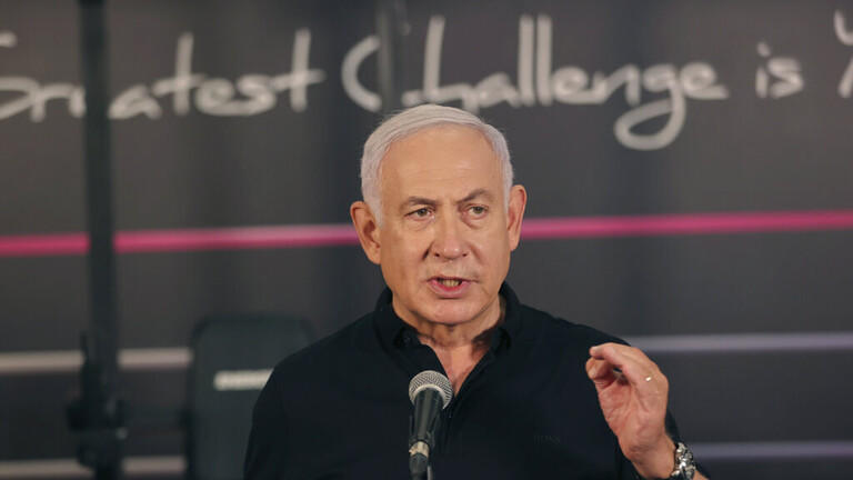 نتنياهو يرضخ لصفقة الإقرار بالذنب