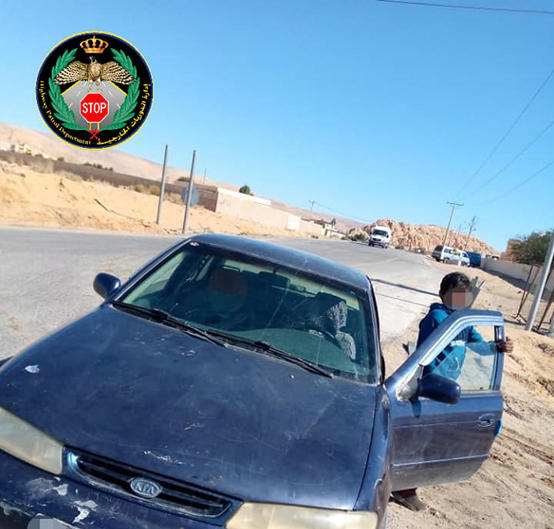 ضبط طفل يقود مركبة في العقبة  صور