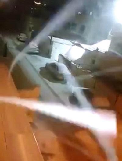 تساقط وتراكم الثلوج في مؤتة  فيديو