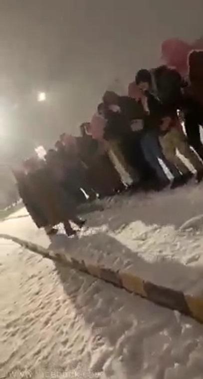 شاهد دحية أهل الكرك بمناسبة الثلج