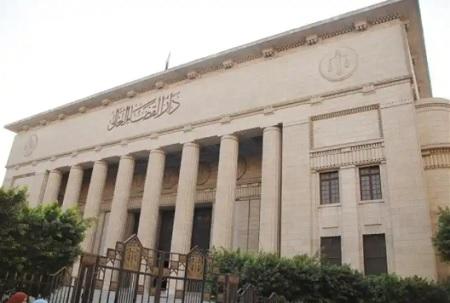 السجن 5 سنوات لأب مصري قتل ابنه وهو نائم