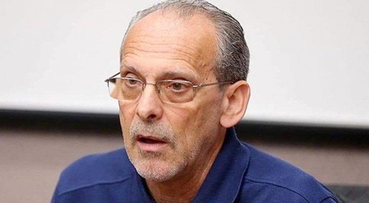 فييرا سعيد بالتعاقد مع نادي الوحدات لاسمه 