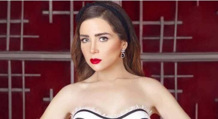 مي عز الدين  لم يحالفني الحظ بالزواج حتى الآن