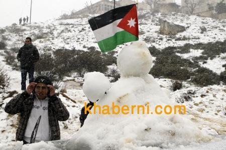 ما أسباب تعاقب الموجات الباردة على الأردن