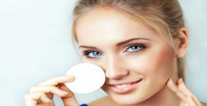 جربيها حيل بسيطة للظهور أصغر سناً