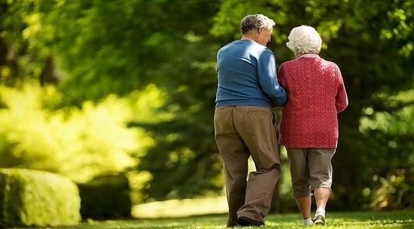  المشي السريع يقلل خطر الإصابة بقصور القلب