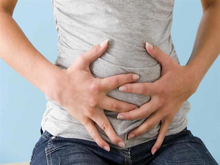 هل تخجلك أصوات بطنك أمام الآخرين إليك بعض الطرق للتخلص منها