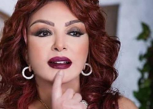 نبيلة عبيد تحتفل بيوم ميلادها بمفردها منها لله الكورونا