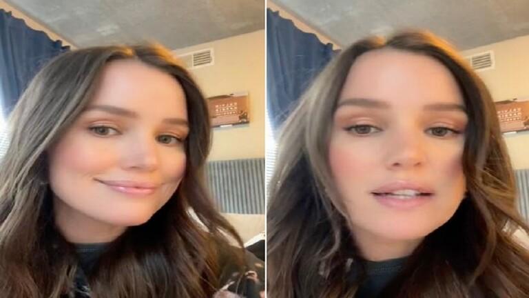 كشفت خيانة حبيبها من طريقة تقبيله لها