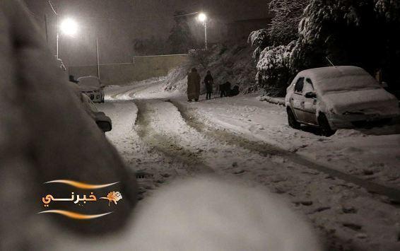 الشاكر زخات ثلجية فجر الخميس على مناطق بالزرقاء